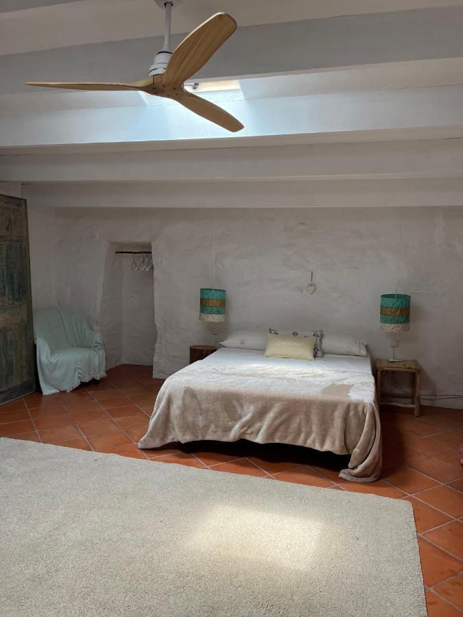 Binicalsitx Casa Rural Ferreries Eksteriør bilde